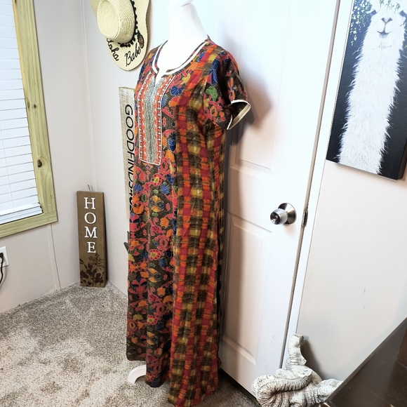 Shandar Embroidered Kaftan Multicolored Fall Vibes Floral Patchwork Dress M - Picture 2 of 8